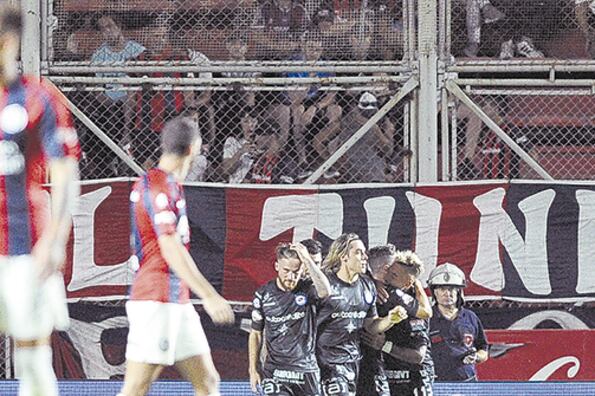 Argentinos fue más práctico que el equipo local y se quedó con la victoria.