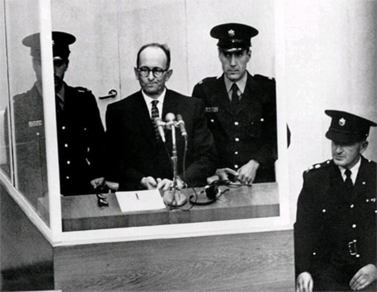 Eichmann durante el juicio de 1961 en Jerusalén.