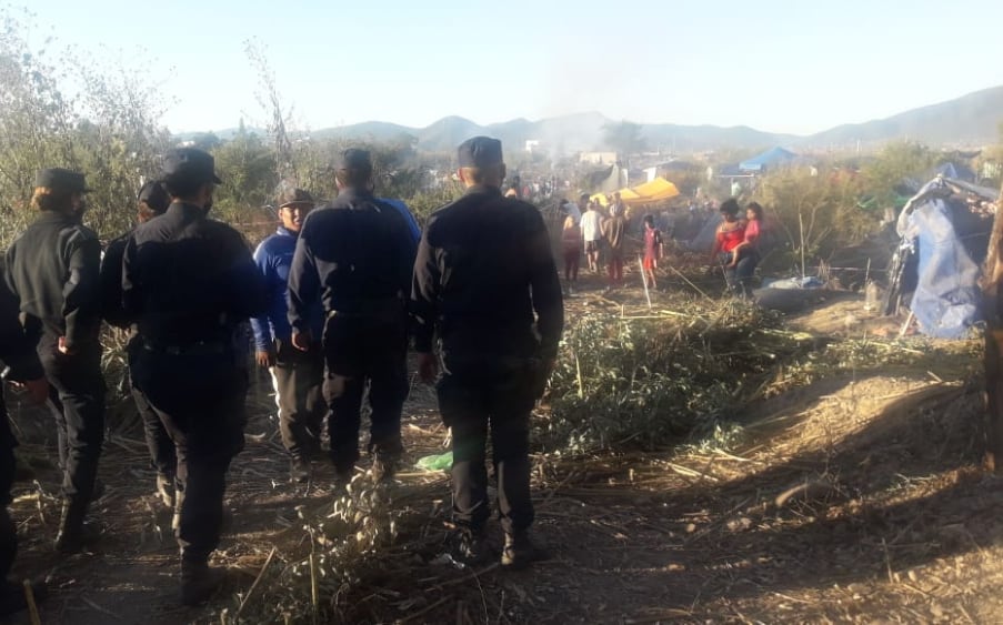Ayer la Policía se limitó a tratar de evitar enfrentamientos 