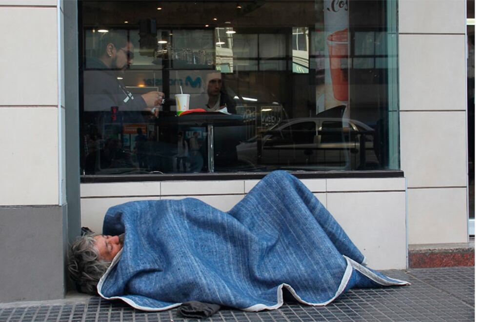 Los nuevos porcentajes informados implican que 19,2 millones son pobres, y entre ellos, 4,5 millones son indigentes.