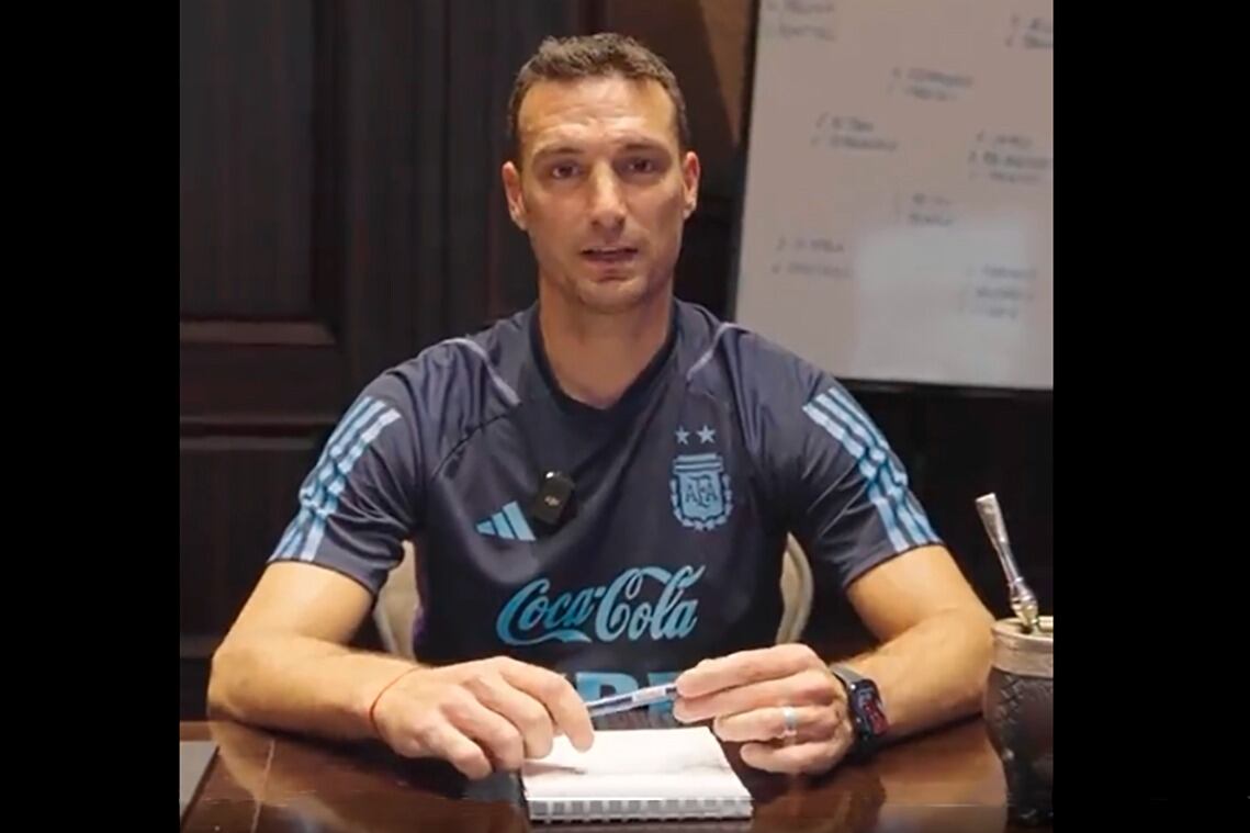 Lionel Scaloni se adelantó unos días y dio la lista de los 26 convocados para la selección argentina