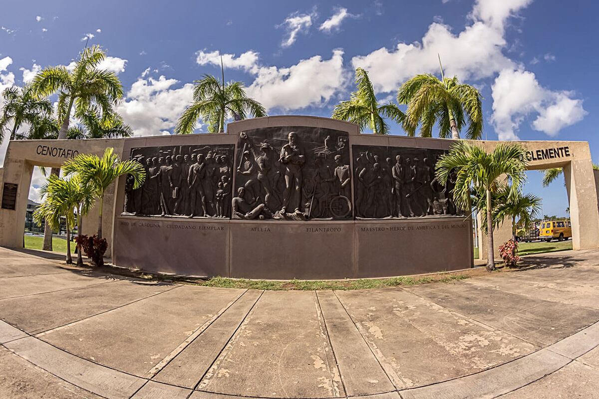 Plaza Roberto Clemente en Puerto Rico