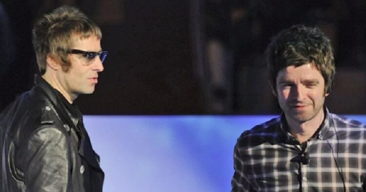 Los hermanos Gallagher volverían a tocar juntos, según reveló Liam. 