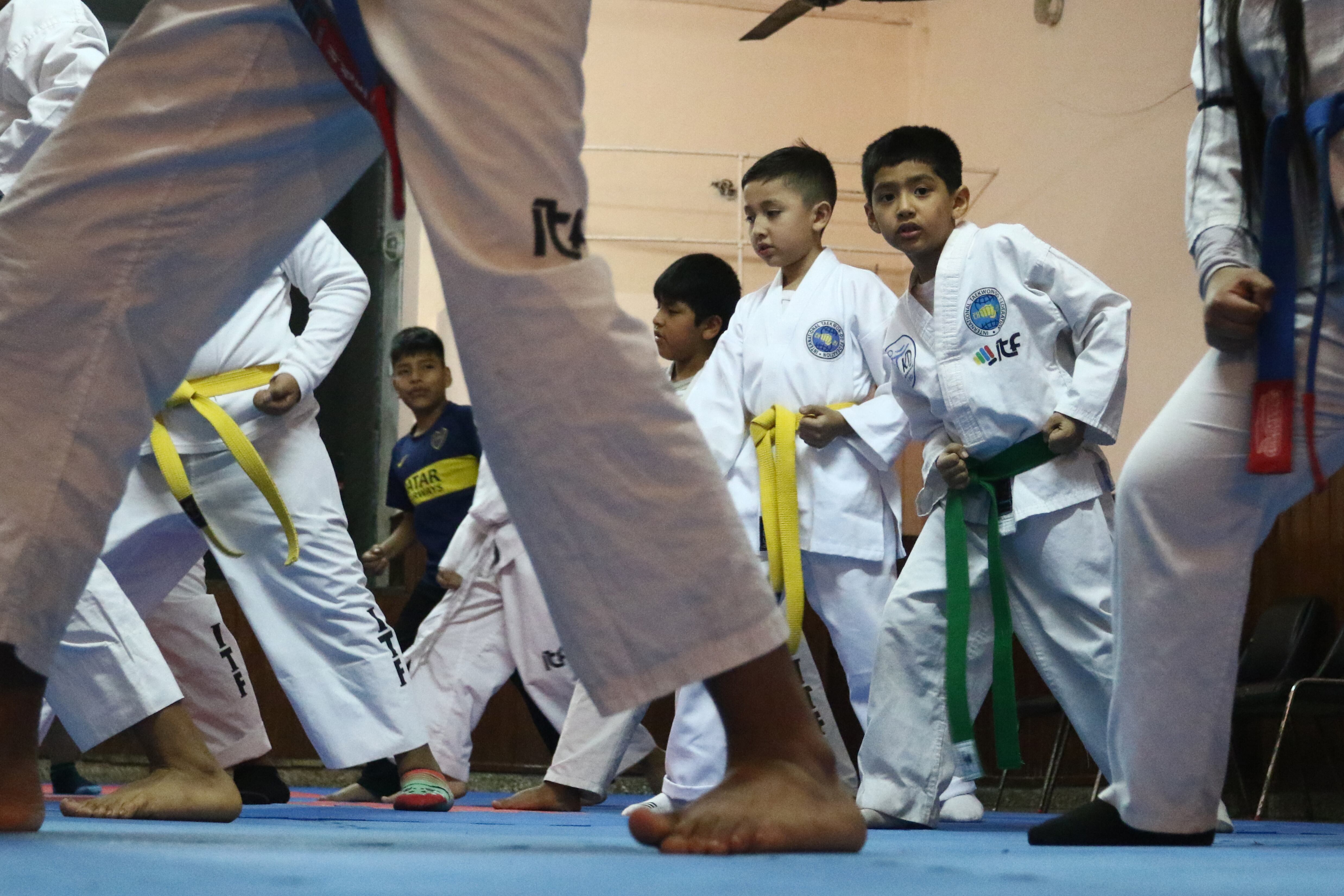 La función social de los clubes de barrio está en riesgo.