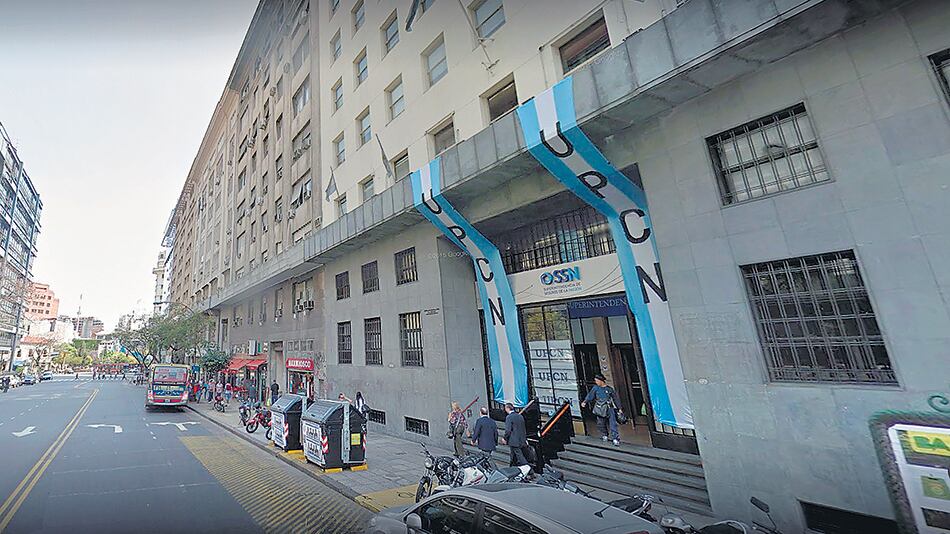 La intención oficial es atraer activos financieros para que le garanticen llegar a las elecciones sin sobresaltos.