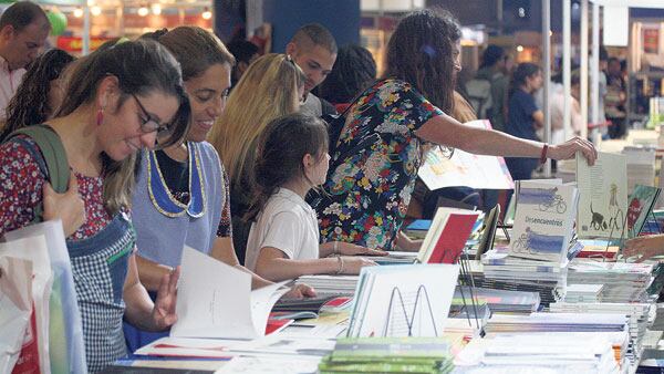 Para muchas editoriales, la Feria significa un porcentaje importante de su facturación anual.