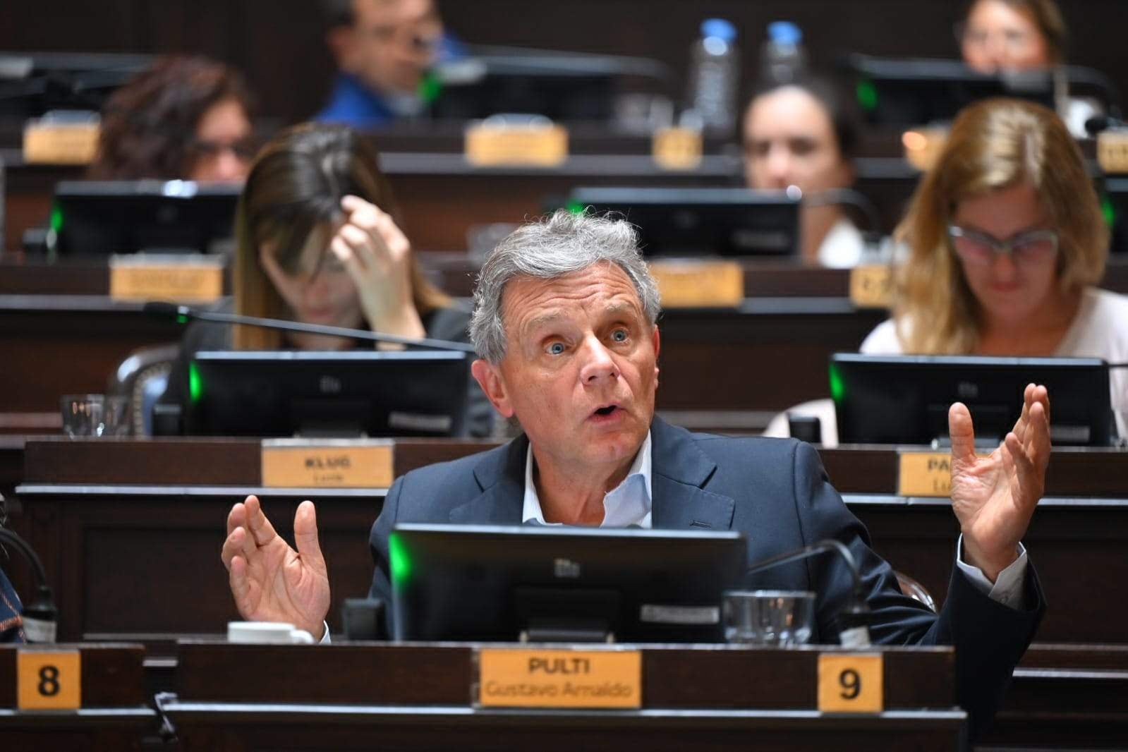 Según el legislador, la iniciativa de Nación favorece a los monopolios logísticos en detrimento de la soberanía.