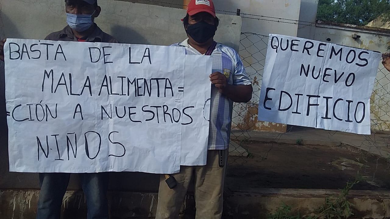 Toma en la escuela primaria N° 4229 Tambor de Tacuari, Morillo 