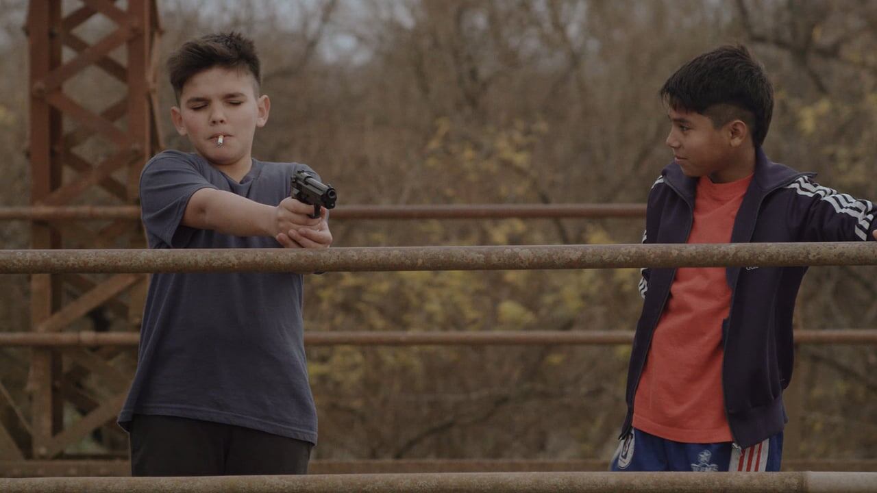 Mochila de plomo retrata de modo verosímil una infancia vulnerable.