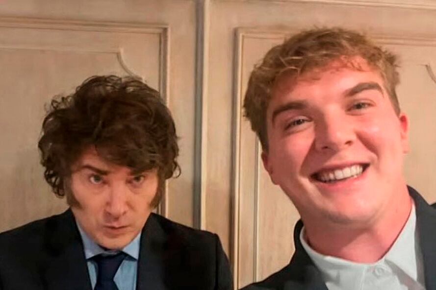El presidente Javier Milei y Hayden Davis, uno de los jovenes con los que se armó la cripto de la estafa.