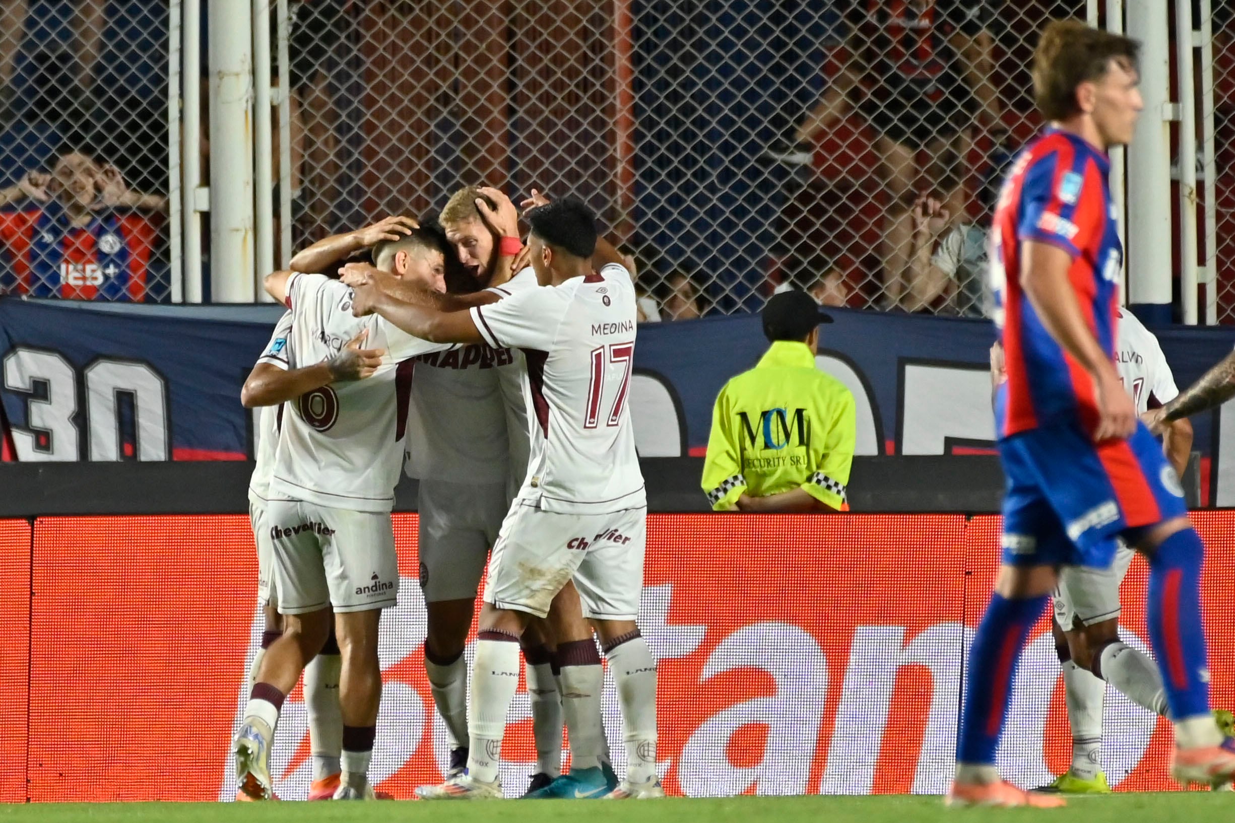 FOTOBAIRES 
   torneo  apertura 2026  san lorenzo  lanus
