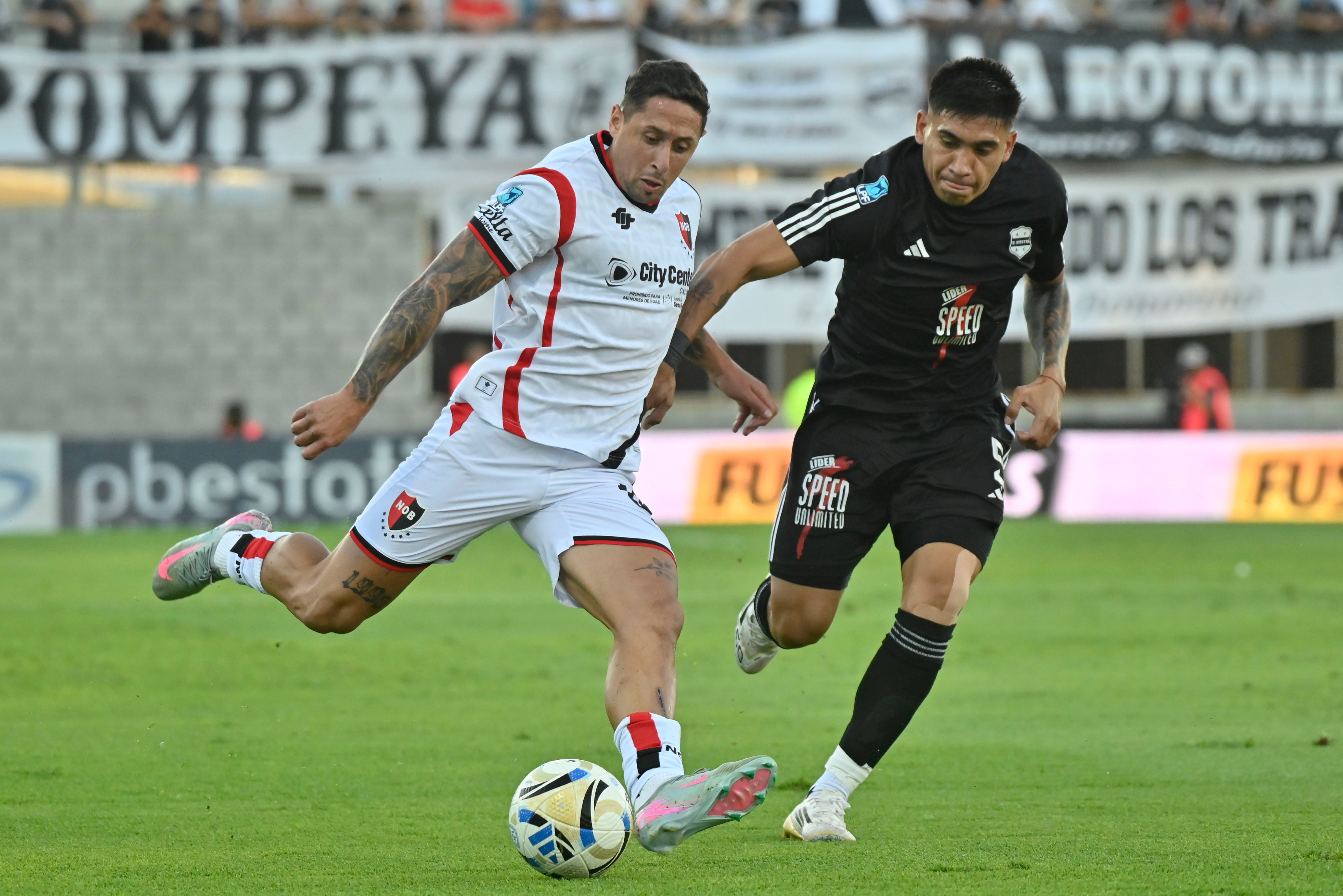 Riestra vs Newells
Foto: FOTOBAIRES
Fecha 5 Torneo Apertura Liga Profesional.