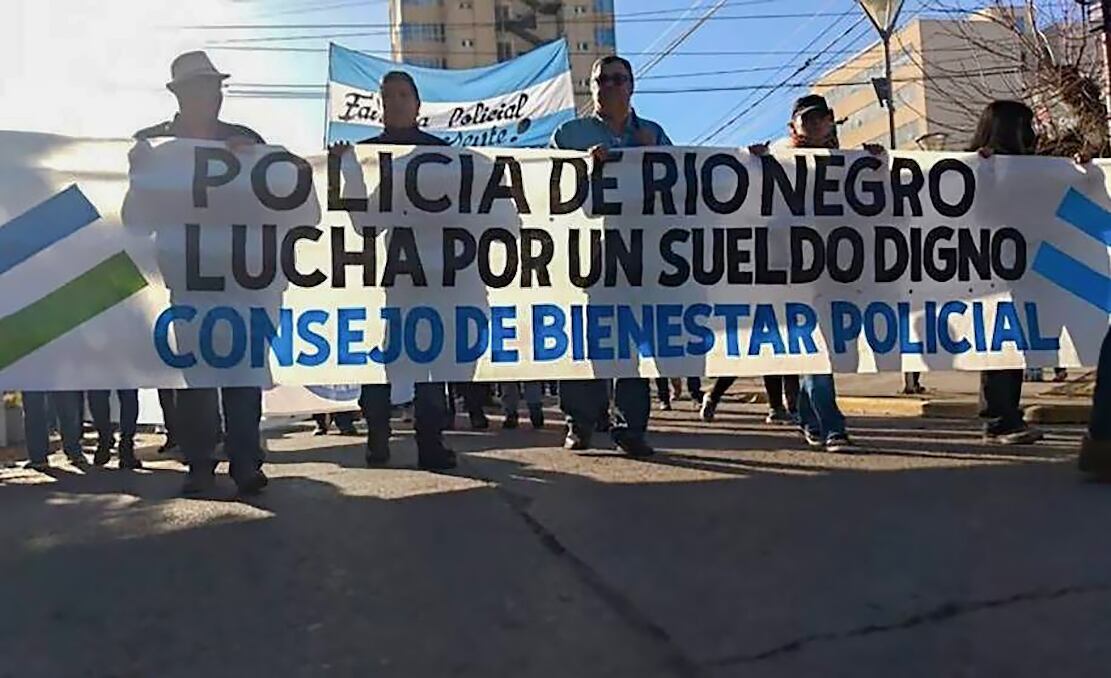 protesta salarial, policia de Rio Negro