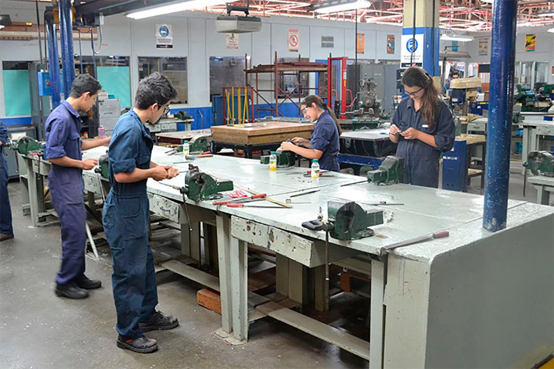 Alumnos Escuelas Tecnicas