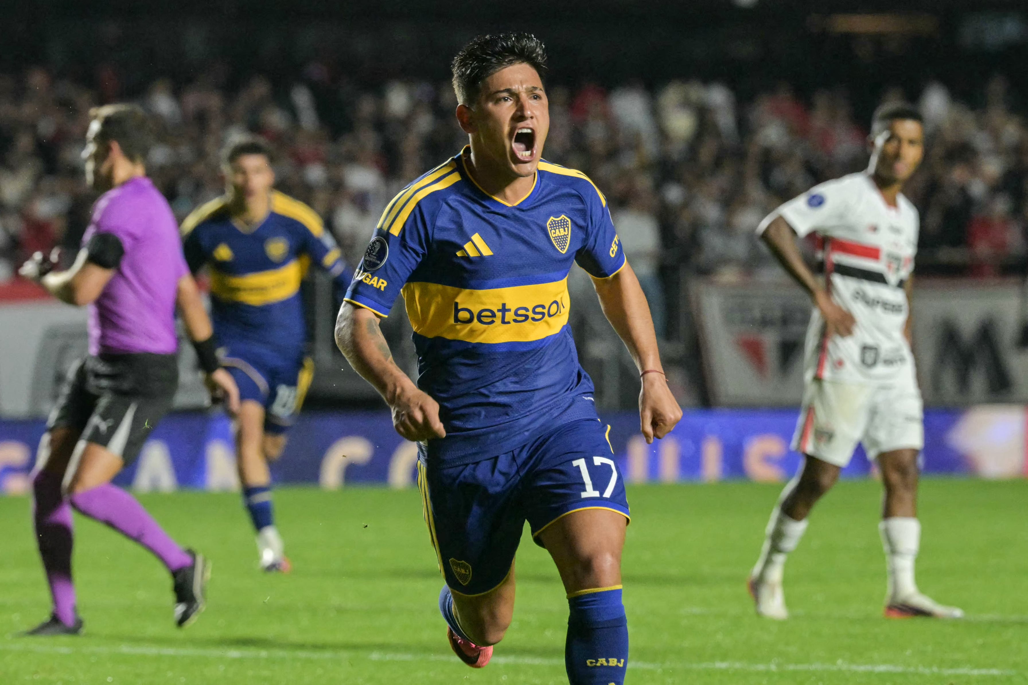 Boca Juniors' Uruguayan defender #17 Leandro Lozano celebrates after scoring during the Copa Sudamericana quarter-final second leg football match between Brazil's Sao Paulo and Argentina's Boca Juniors at the Morumbi stadium