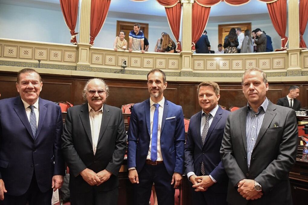 Legislatura bonaerense: el PRO se rompió en el Senado