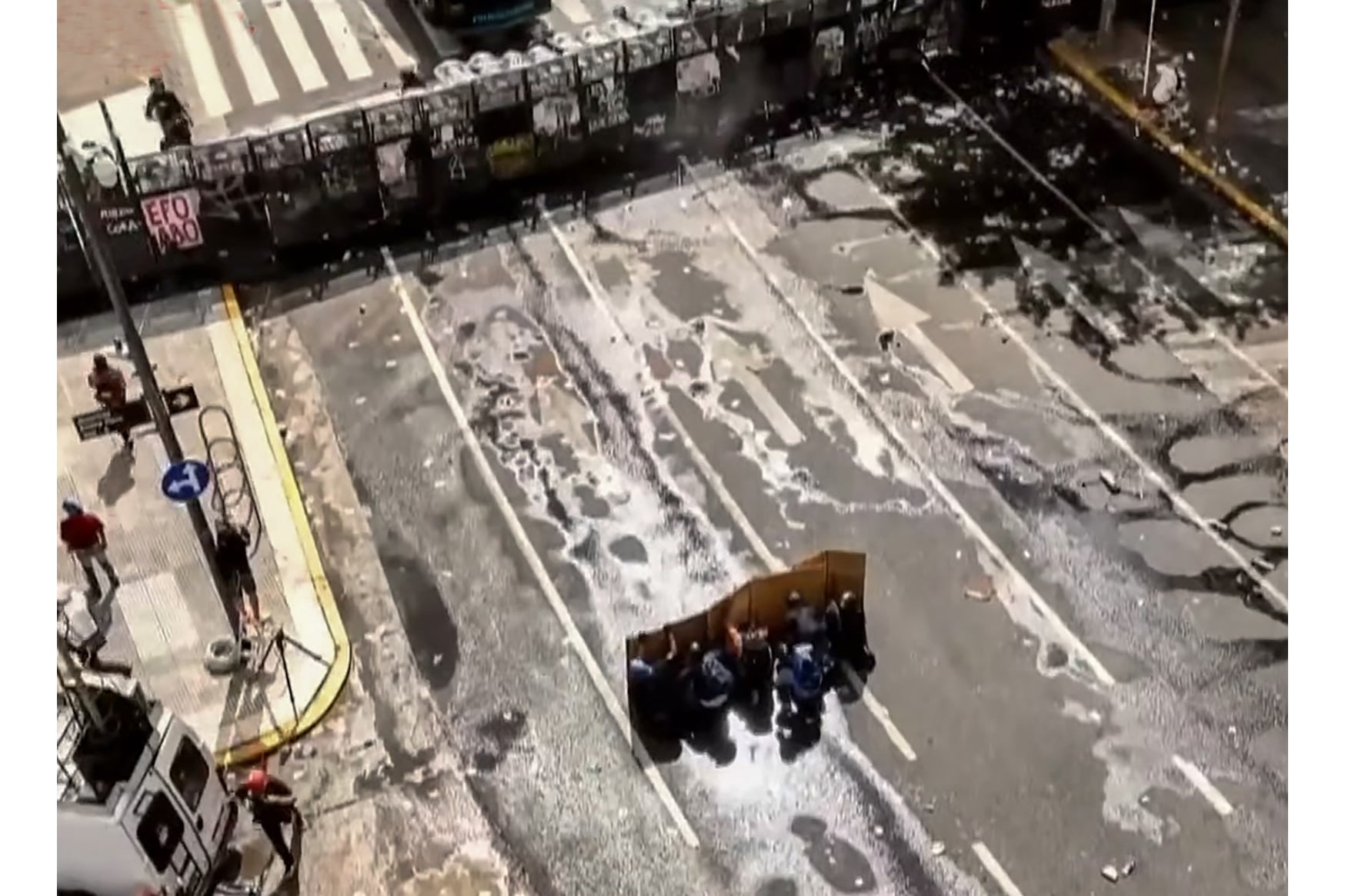 molotov en marcha contra reforma laboral