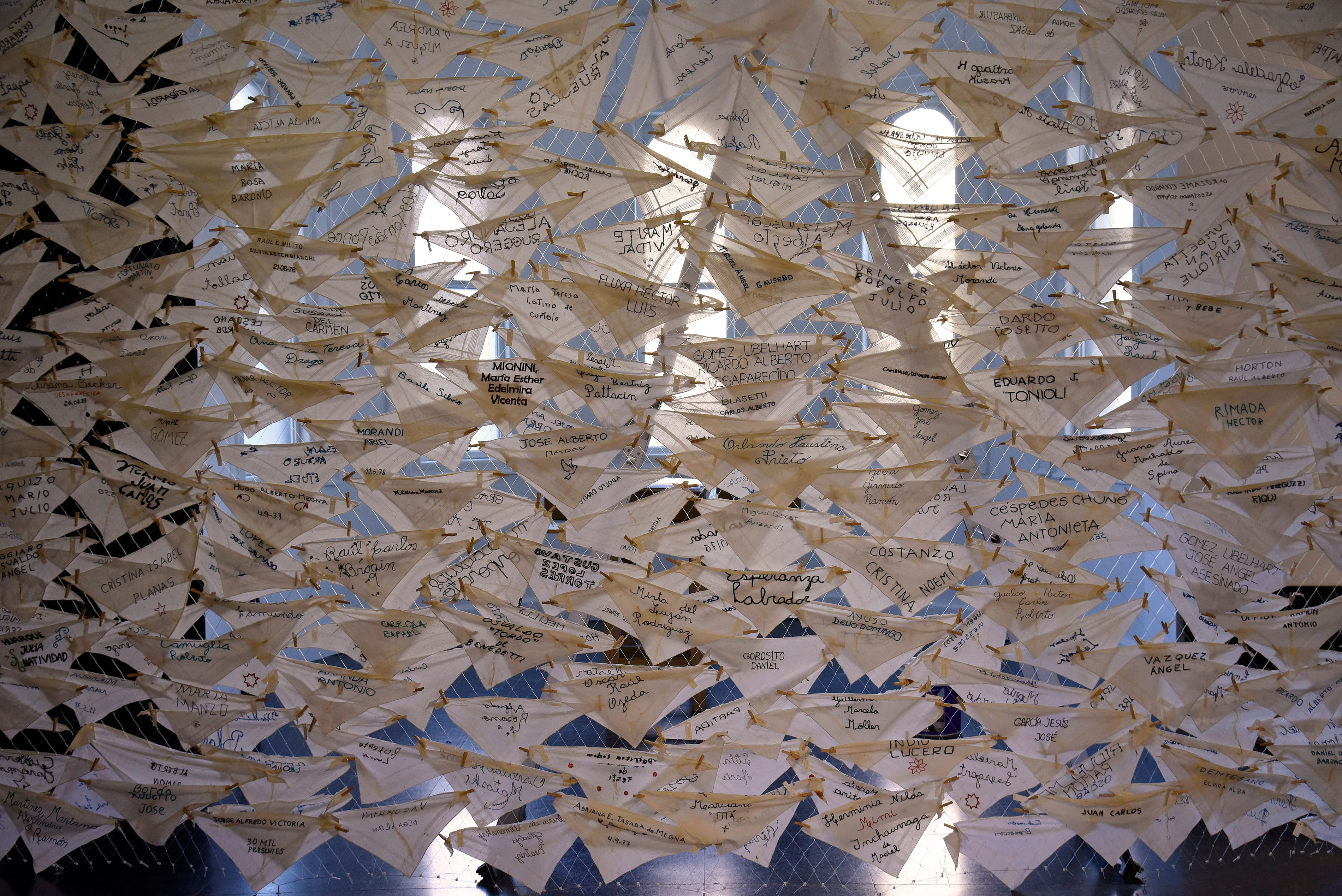 Museo de la Memoria Rosario instalación 50 veinticuatros, 50 ANIVERSARIO, DICTADURA MILITAR, 24 DE MARZO 1976,