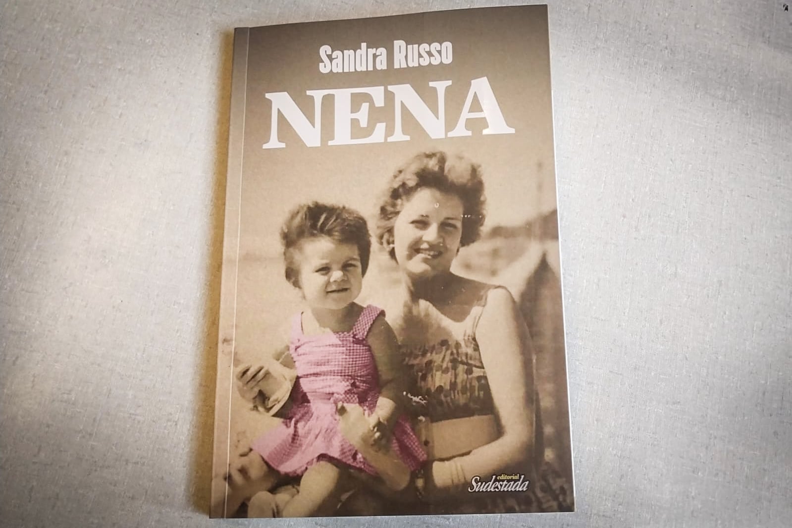 Libro "Nena" Sandra Ruso