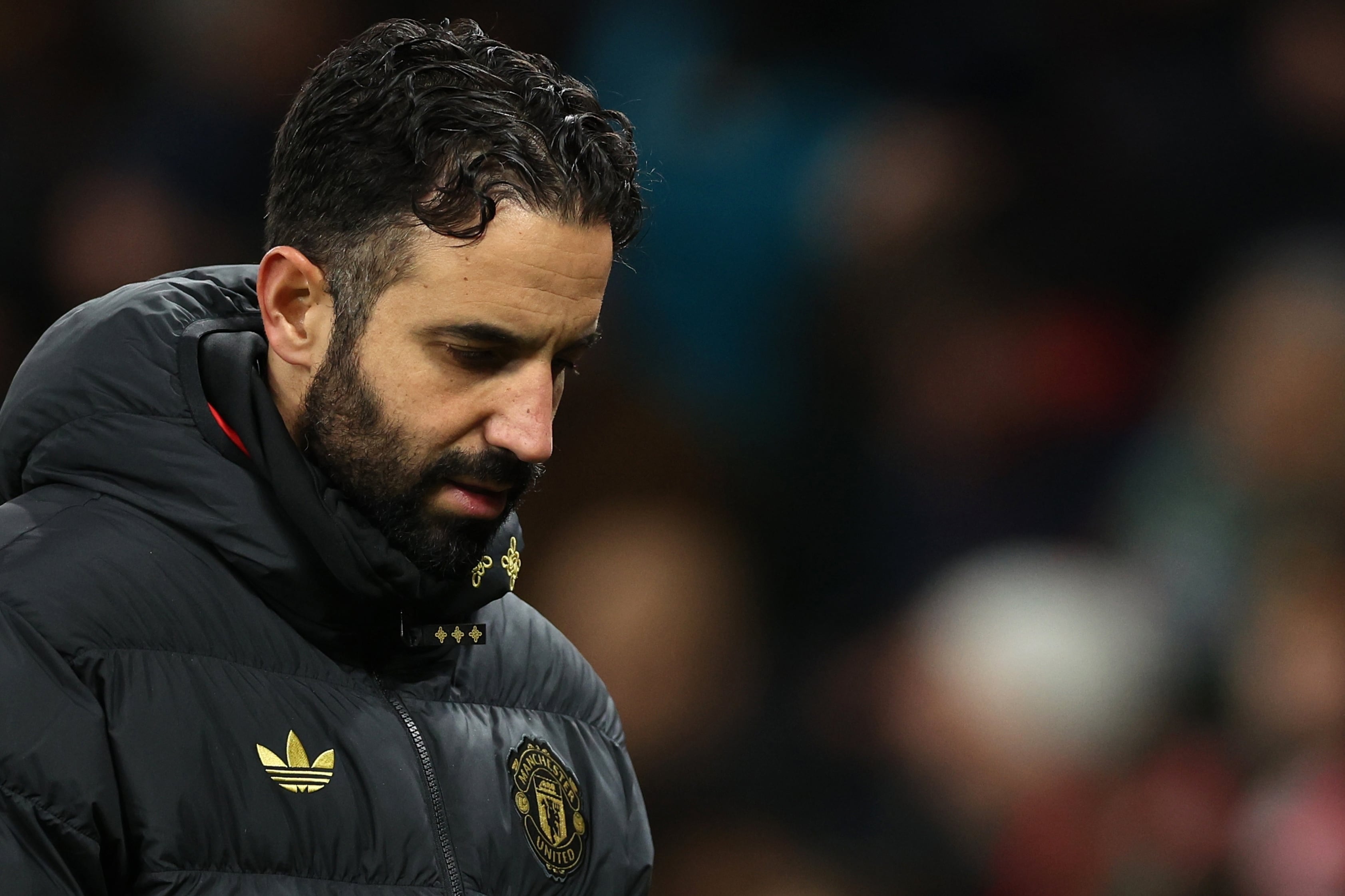 MANCHESTER (United Kingdom), 05/01/2026.- (FILE) - Manchester United's manager Ruben Amorim reacts during the English Premier League match between Manchester United and Wolverhampton Wanderers, in Manchester, Britain, 30 December 2025 (re-issued 05 January 2026). Manchester United have sacked manager Ruben Amorim, the club said in a statement released on 05 January 2026. (Reino Unido) EFE/EPA/ADAM VAUGHAN EDITORIAL USE ONLY. No use with unauthorized audio, video, data, fixture lists, club/league logos, 'live' services or NFTs. Online in-match use limited to 120 images, no video emulation. No use in betting, games or single club/league/player publications.