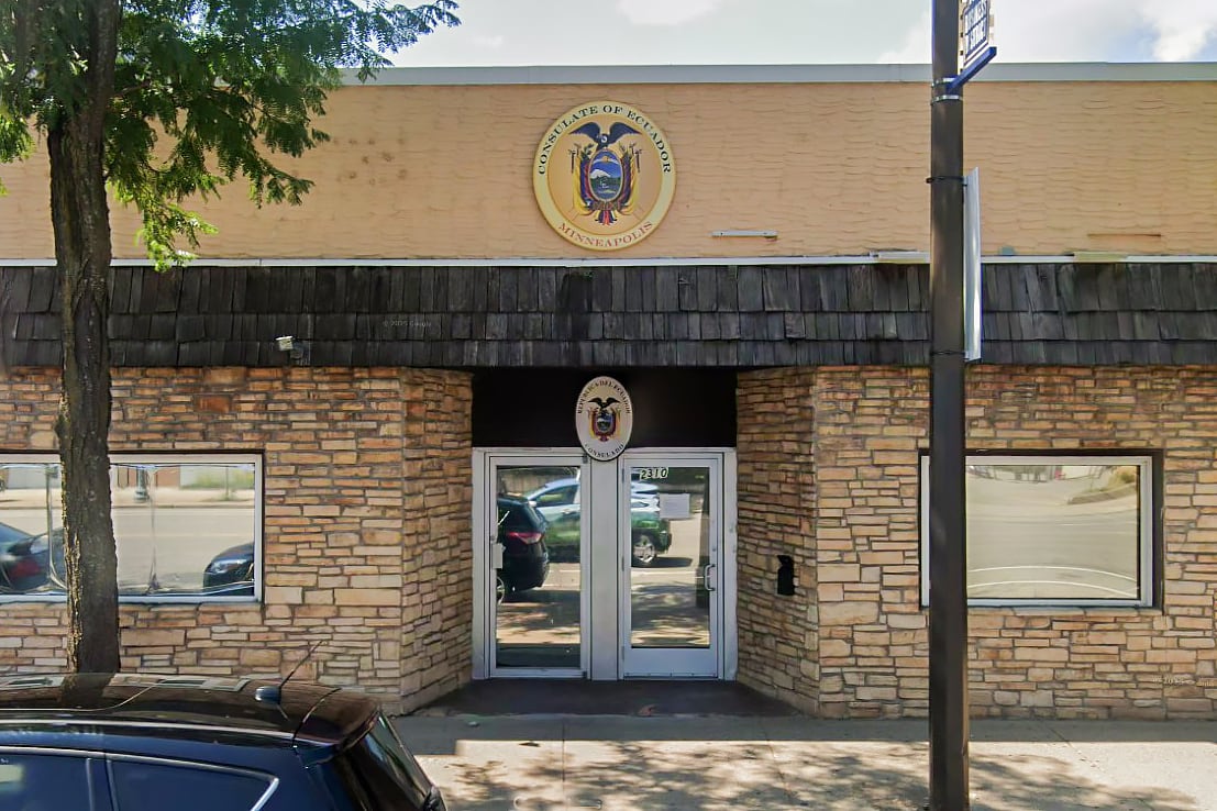 consulado de Ecuador en Minneapolis