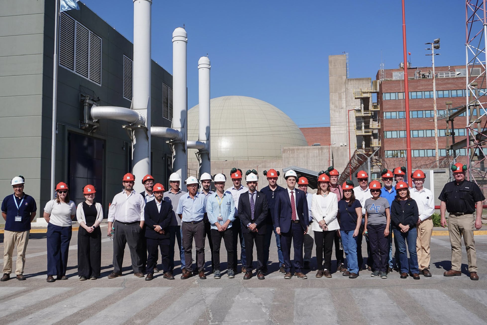 Complejo Nuclear Atucha , llegada de una delegación bipartidaria del Comité de Energía y Comercio de la Cámara de Representantes de los Estados Unidos.
