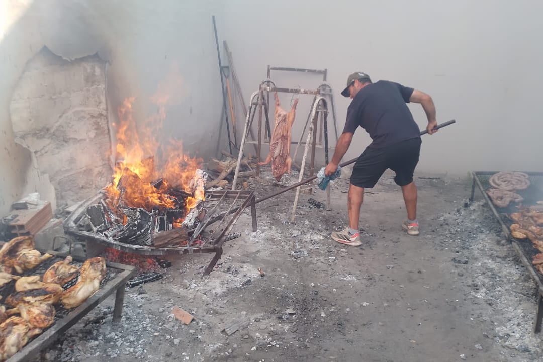 recolector que le hizo de comer a mucha gente en las fiestas