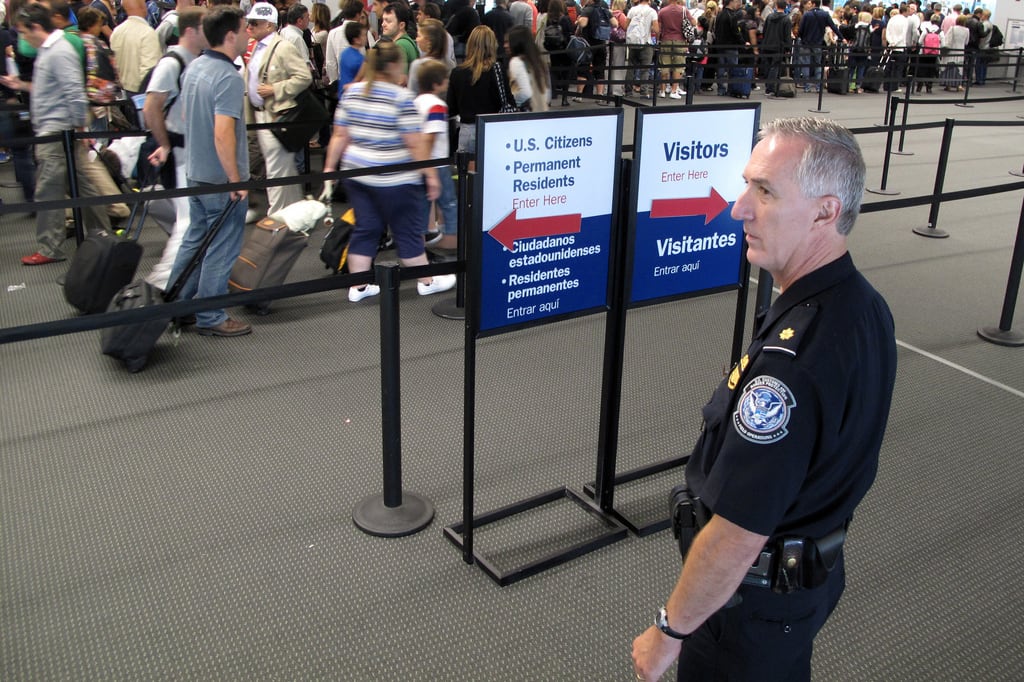 Migraciones aeropuerto Miami