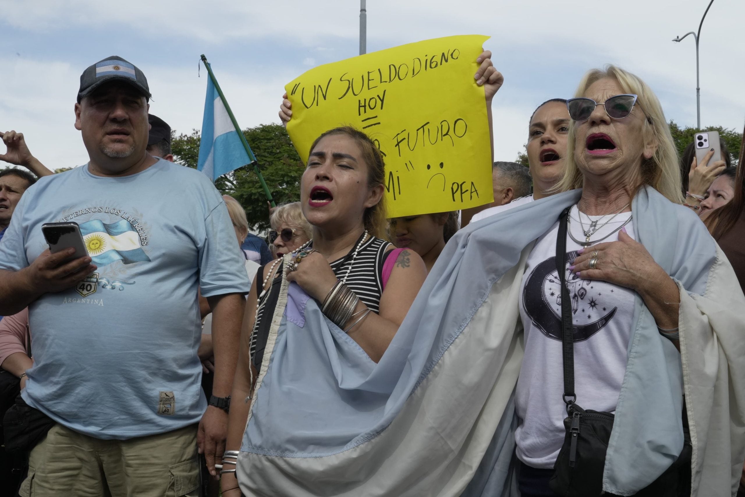 Familiares Fuerzas de Seguridad Protesta