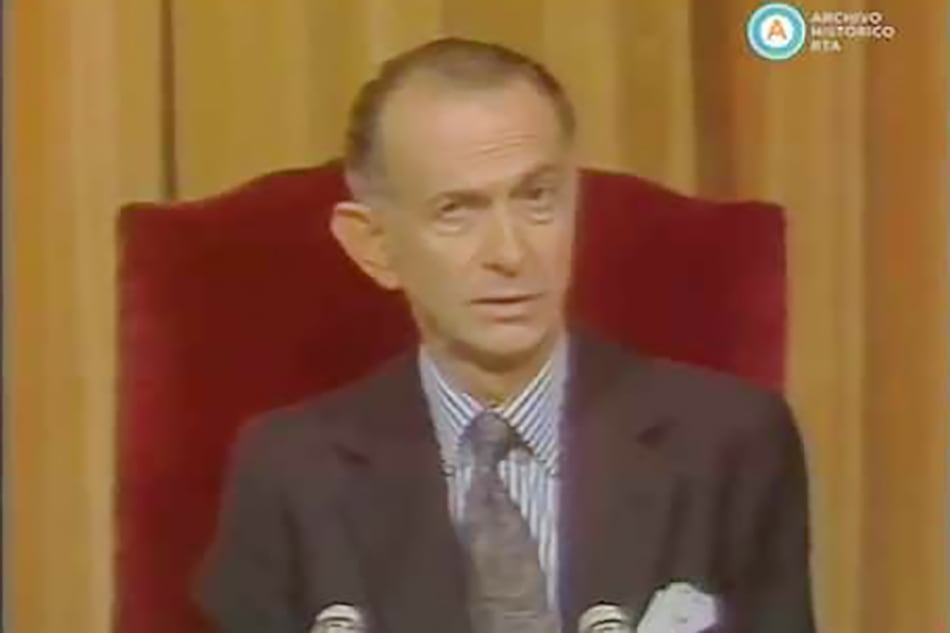 Josè Alfredo Martinez de Hoz, 1976 plan econòmico