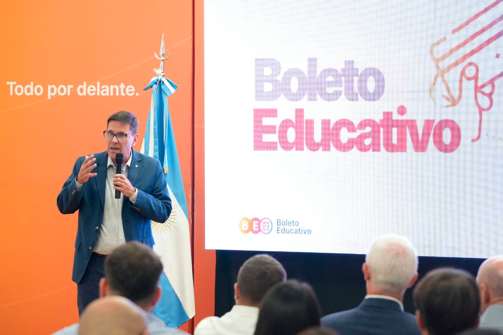 Jose Goity ministro de educacion santa fe