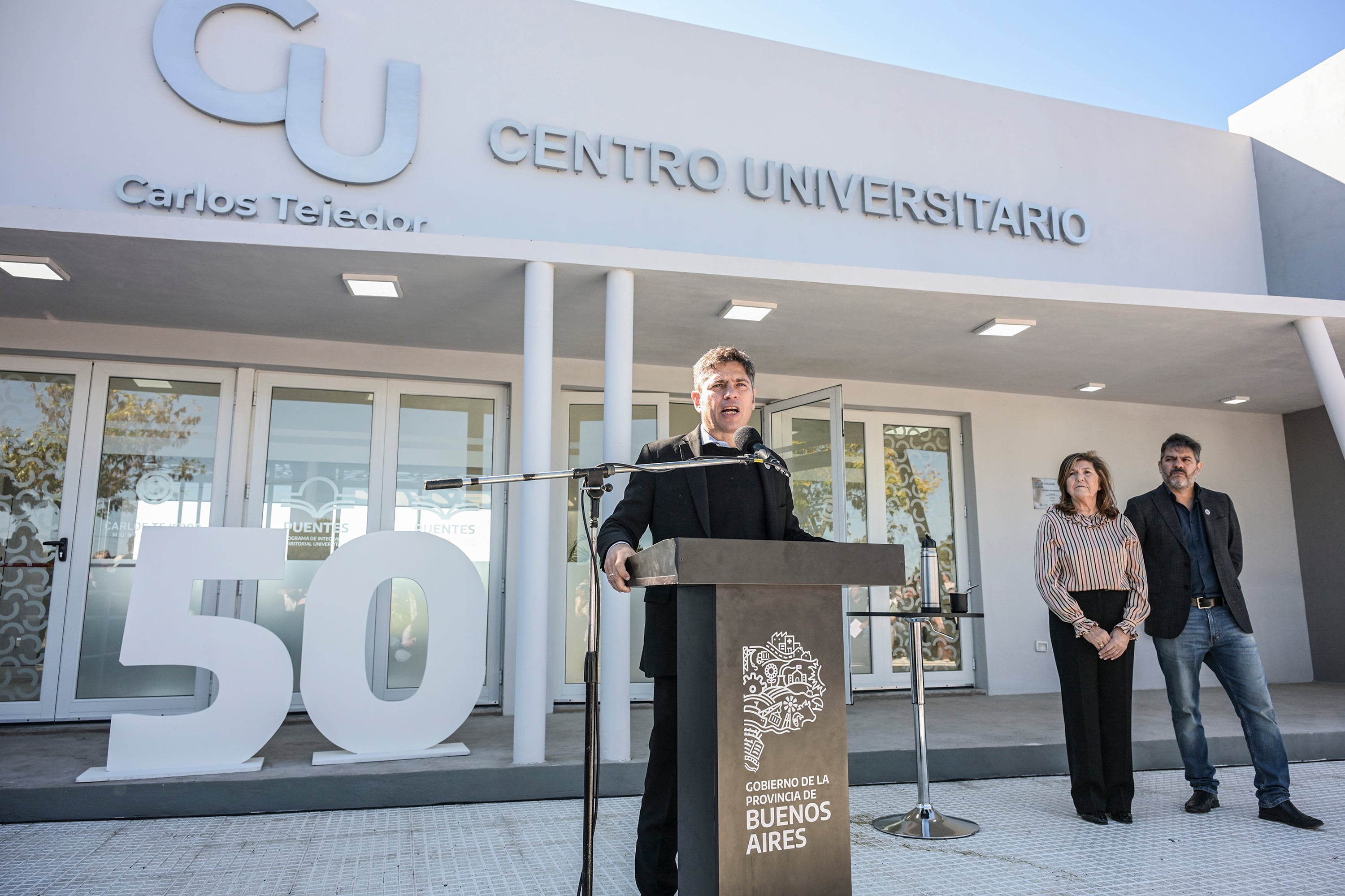 Kicillof inauguró el centro universitario Nº50 del Programa Puentes