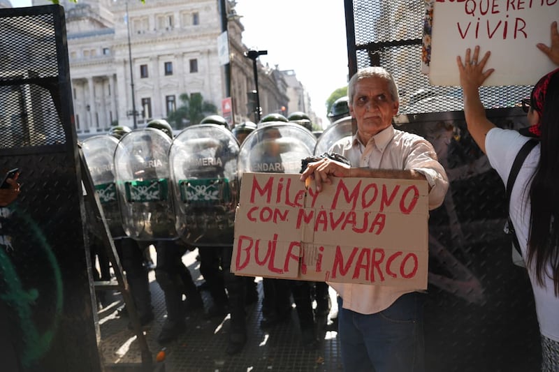 Represion a jubilados