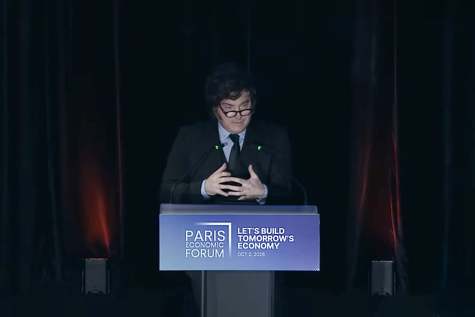 nOTICIAS ARGENTINAS BAIRES OCTUBRE 2: El presidente Javier Milei destacó a los ministros Luis Caputo (Economía) y Federico Sturzenegger (Desregulación y Transformación del Estado) e insistió en que encabeza el "mejor Gobierno de la historia".