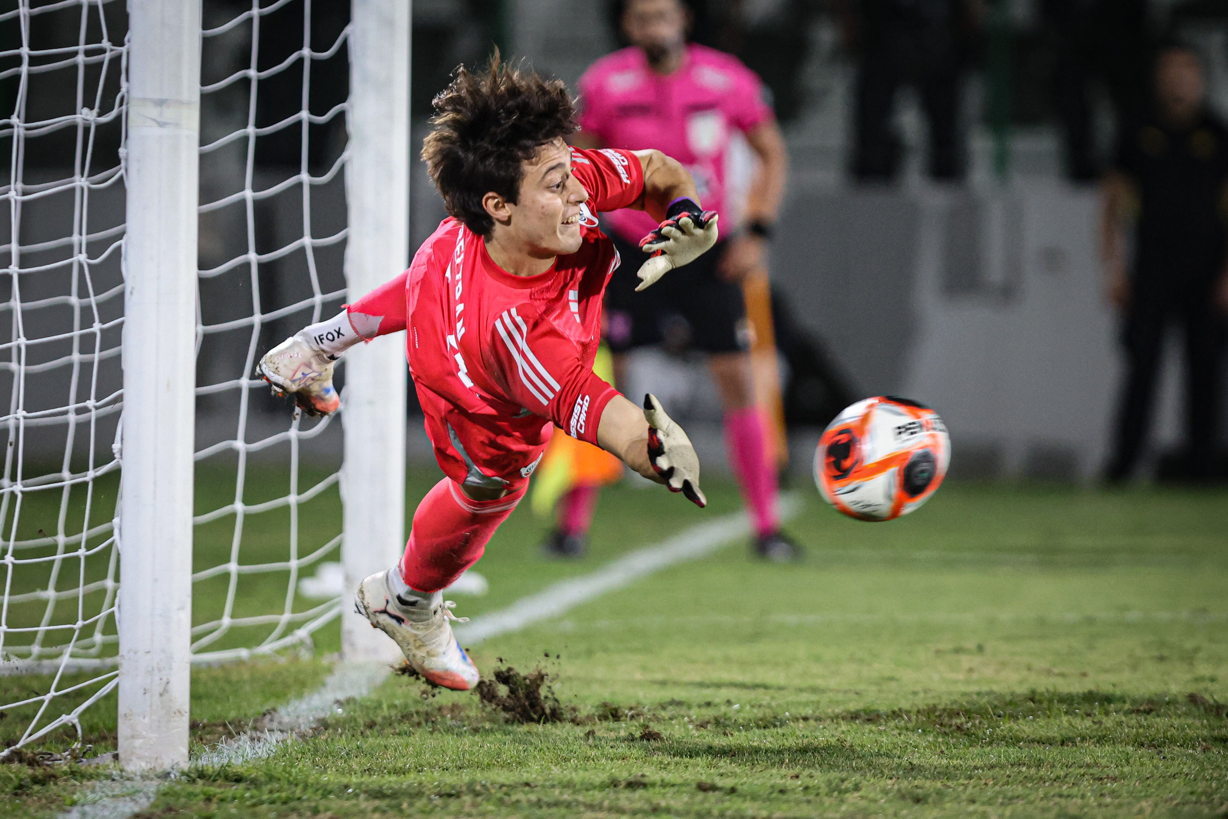 FOTOBAIRES 
   uruguay  amistoso 2026  penarol  river  santiago beltran