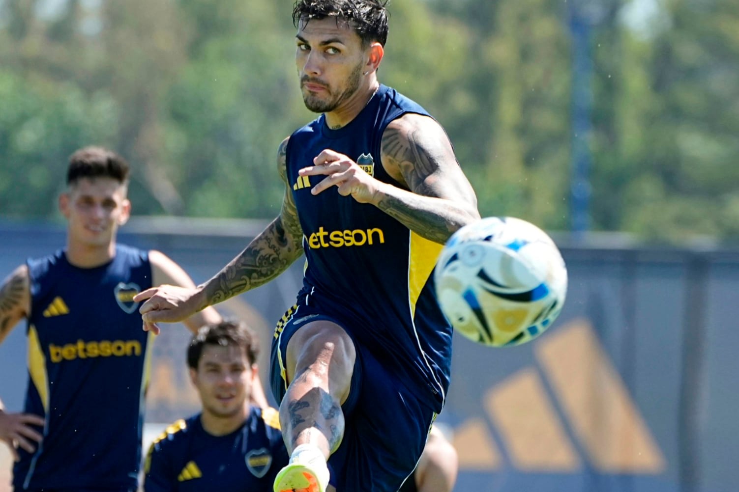 FOTO PRENSA BOCA
boca paredes