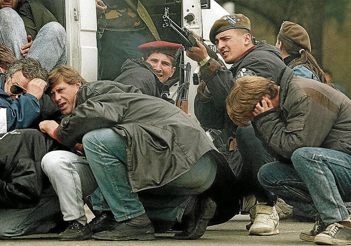 Italia investiga las cacerías humanas del asedio de Sarajevo