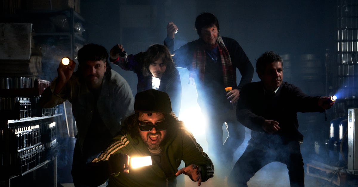 Hojas por el Barrio: “El rock del barrio nunca muere”