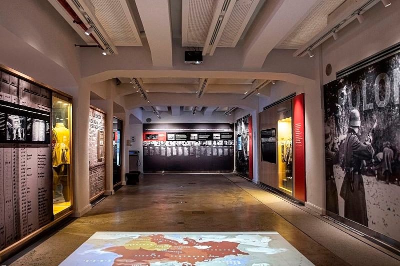 El Museo del Holocausto empieza a investigar las cajas nazis halladas en Tribunales - Image 2