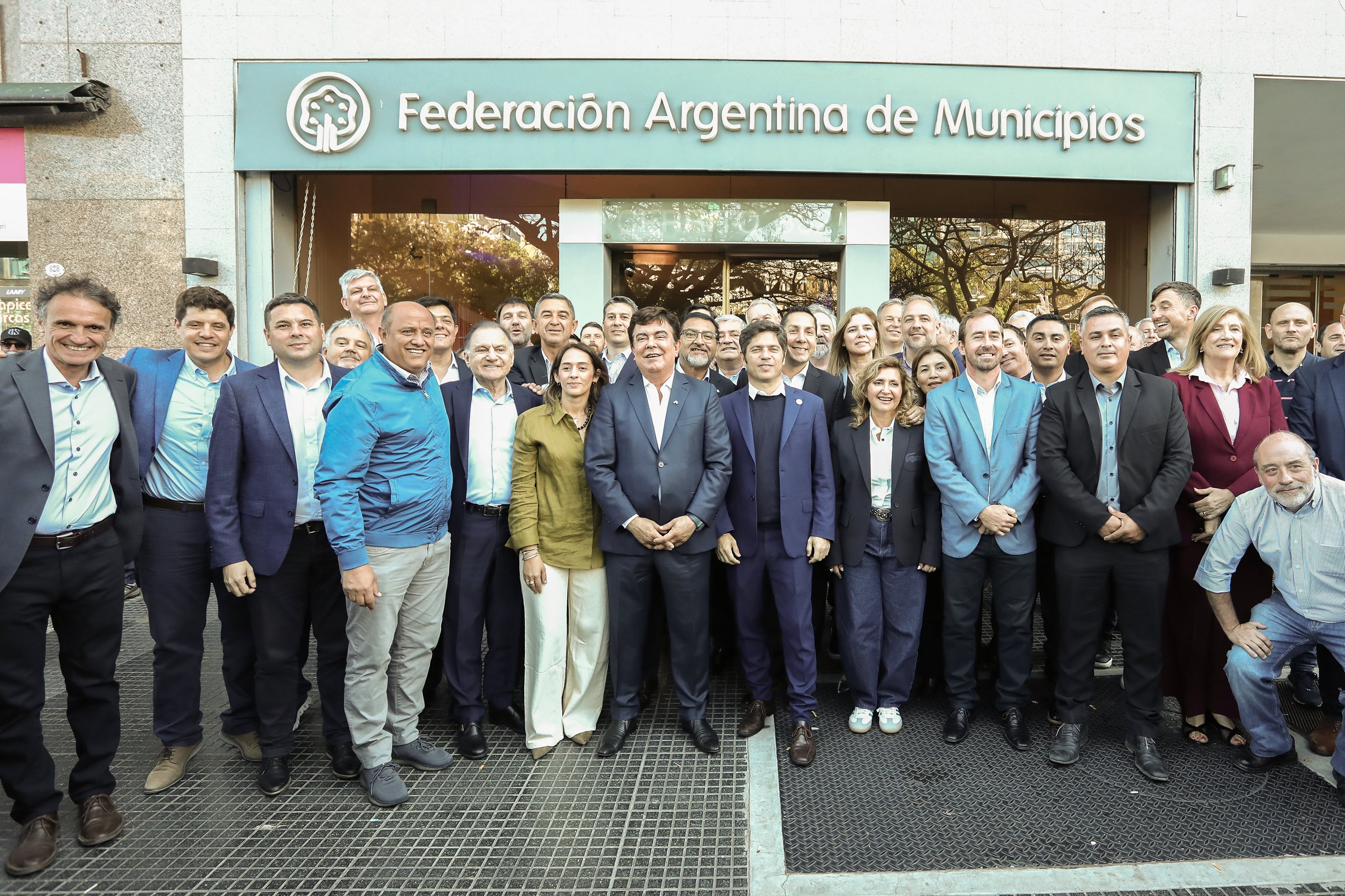 reuniòn de la FAM contra la reforma laboral