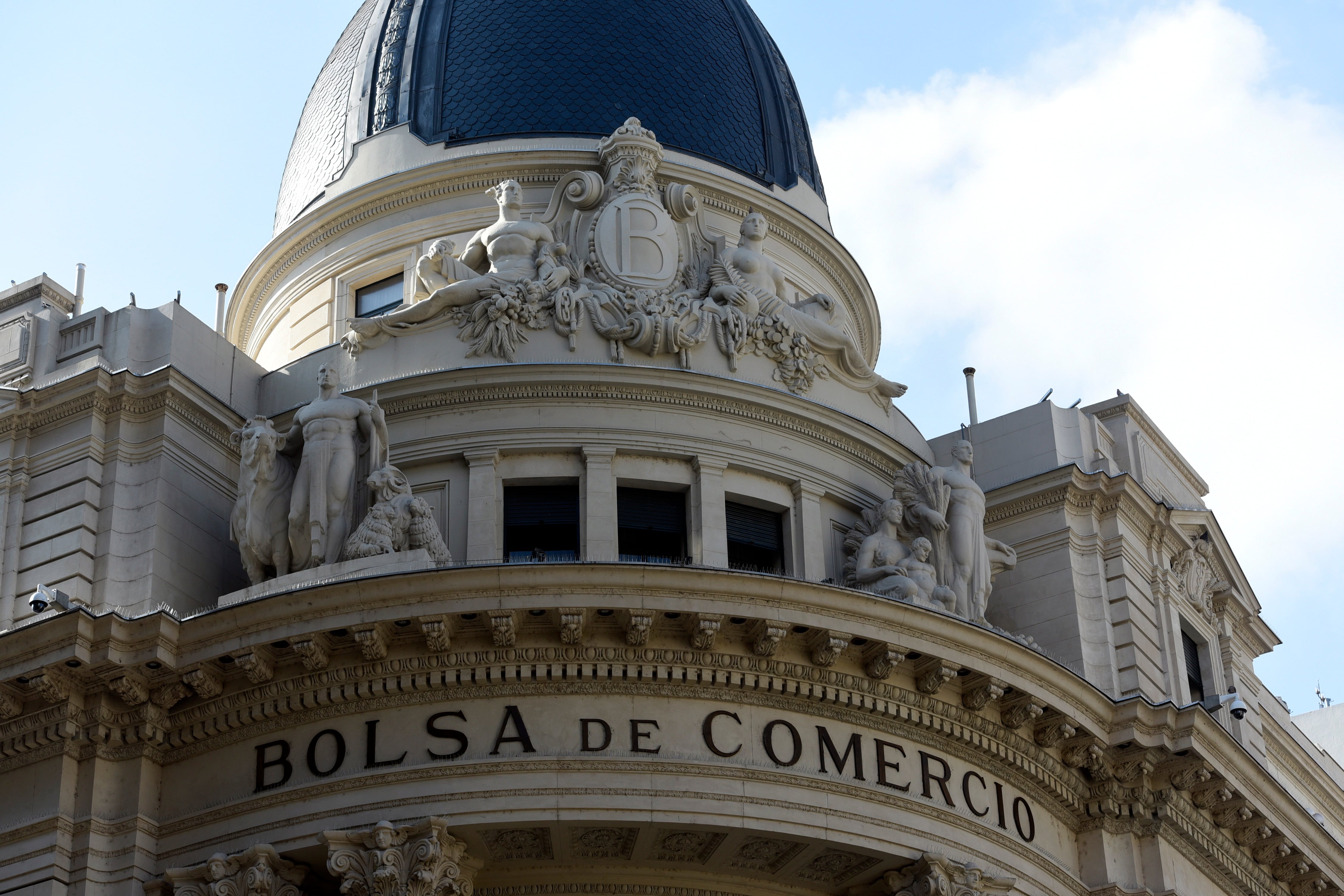 EDIFICIO HISTORICO DE LA BOLSA DE COMERCIO DE ROSARIO CORRIENTES ESQUINA CORDOBA