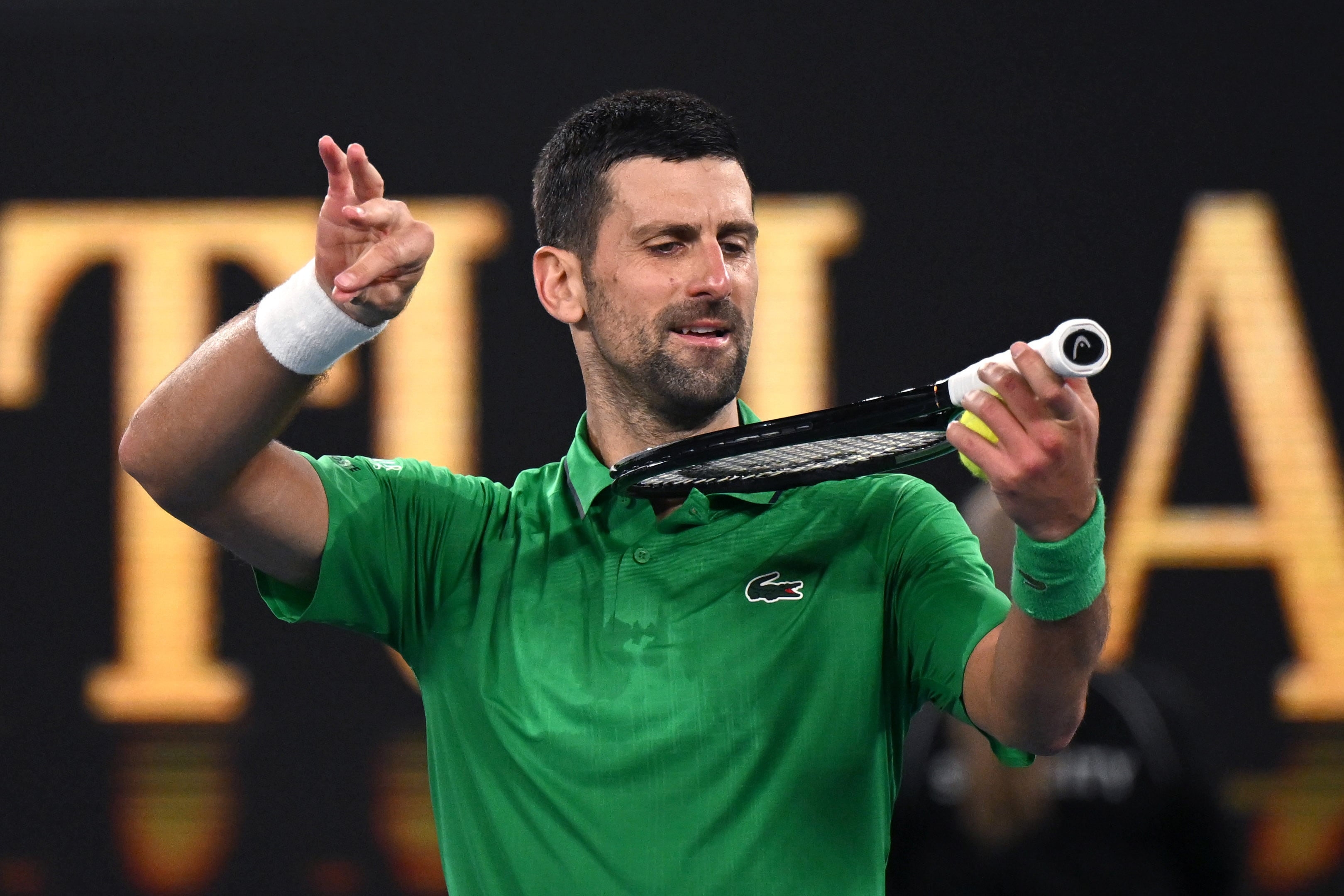 MELBOURNE (Australia), 24/01/2026.- Novak Djokovic of Serbia reacts after winning the Men’s 3rd round match against Botic Van De Zandschulp of Netherlands on day 7 of the 2026 Australian Open tennis tournament in Melbourne, Australia, 24 January 2026. (Tenis, Países Bajos; Holanda) EFE/EPA/LUKAS COCH AUSTRALIA AND NEW ZEALAND OUT