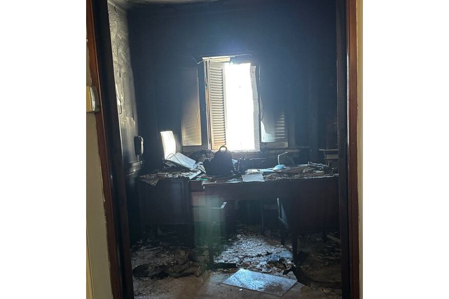 Incendio en oficina del Senado