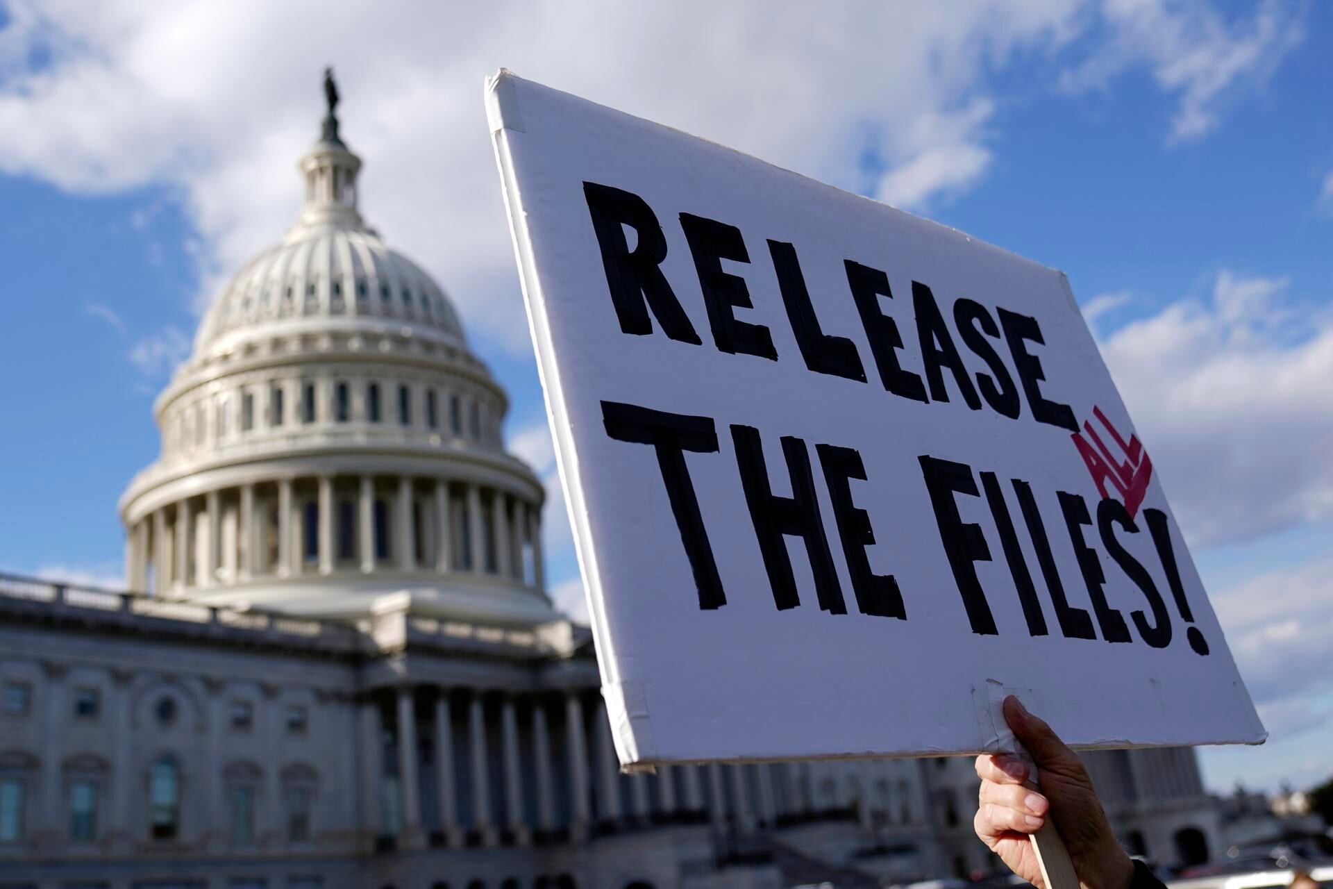 Trump , Epstein, Capitolio