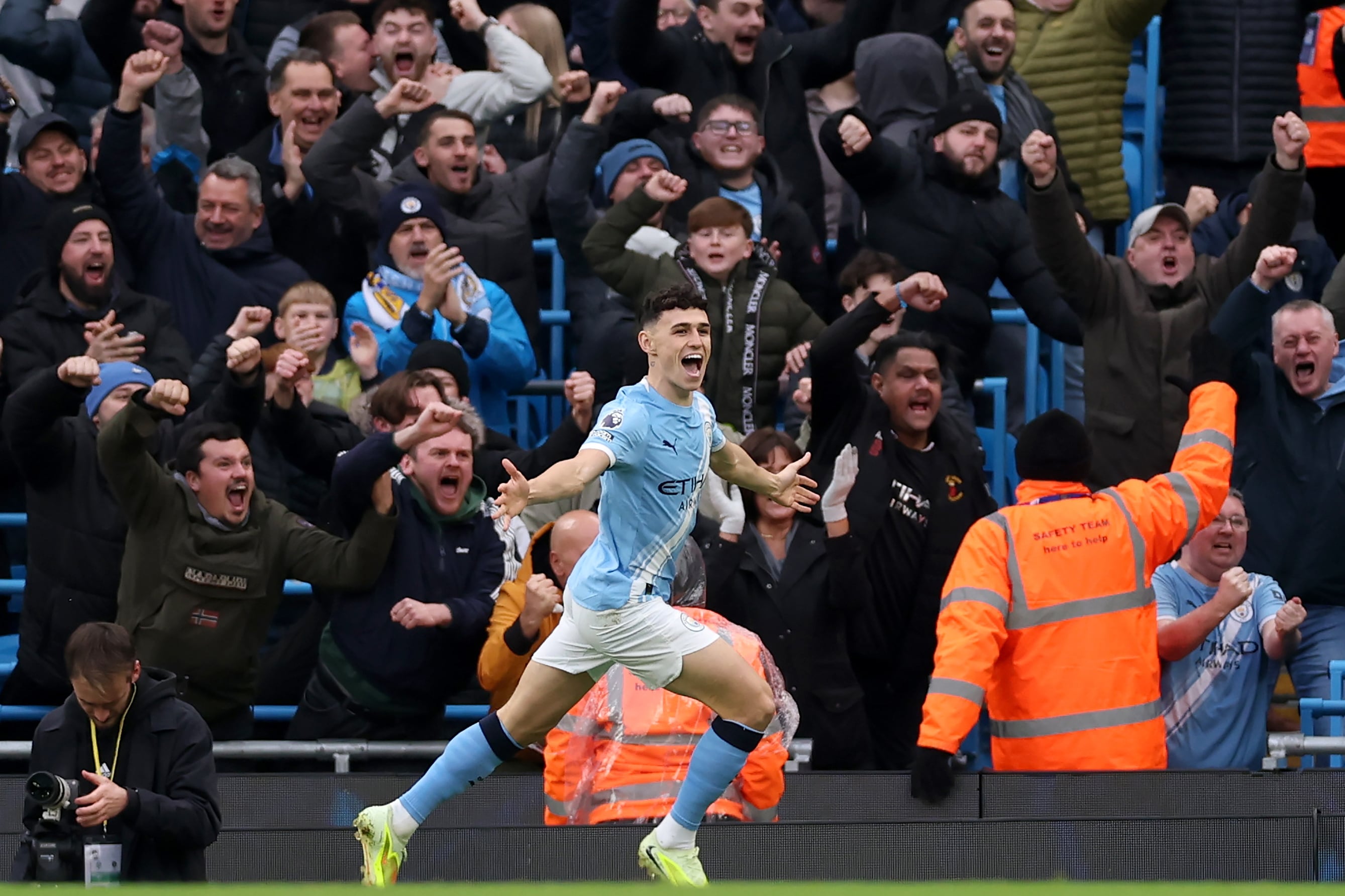 Manchester City vs Leeds United