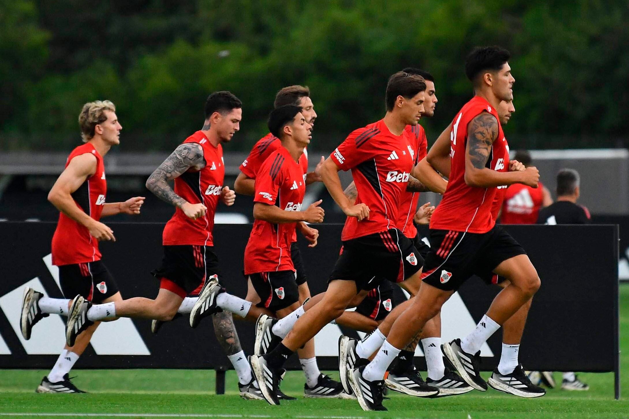 FOTO PRENSA RIVER
river entrenamiento