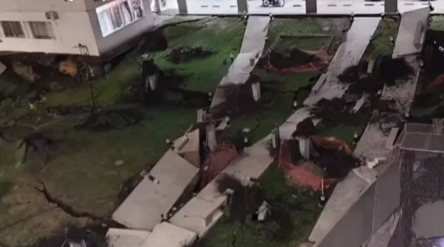 ZYZPMJEE3BDFTGJUCRW2QBQISI